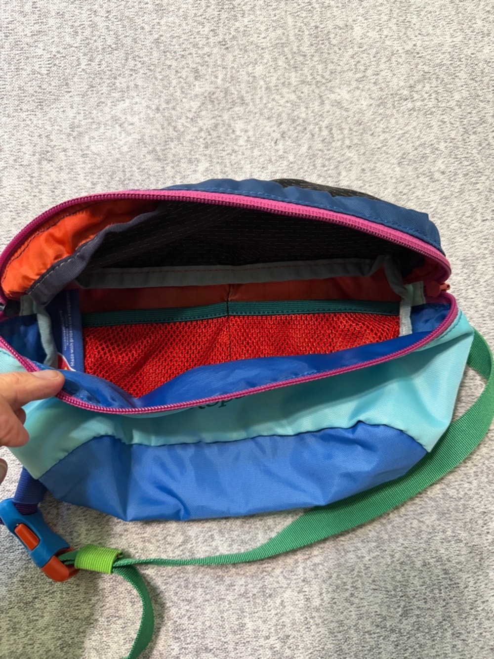 Cotopaxi Bataan 3L Fanny Pack - Picture 3 of 8